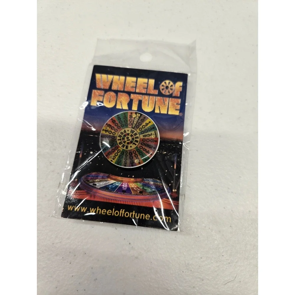 Wheel of Fortune Game Show Collectible Lapel Pin 2010 Califon Productions New